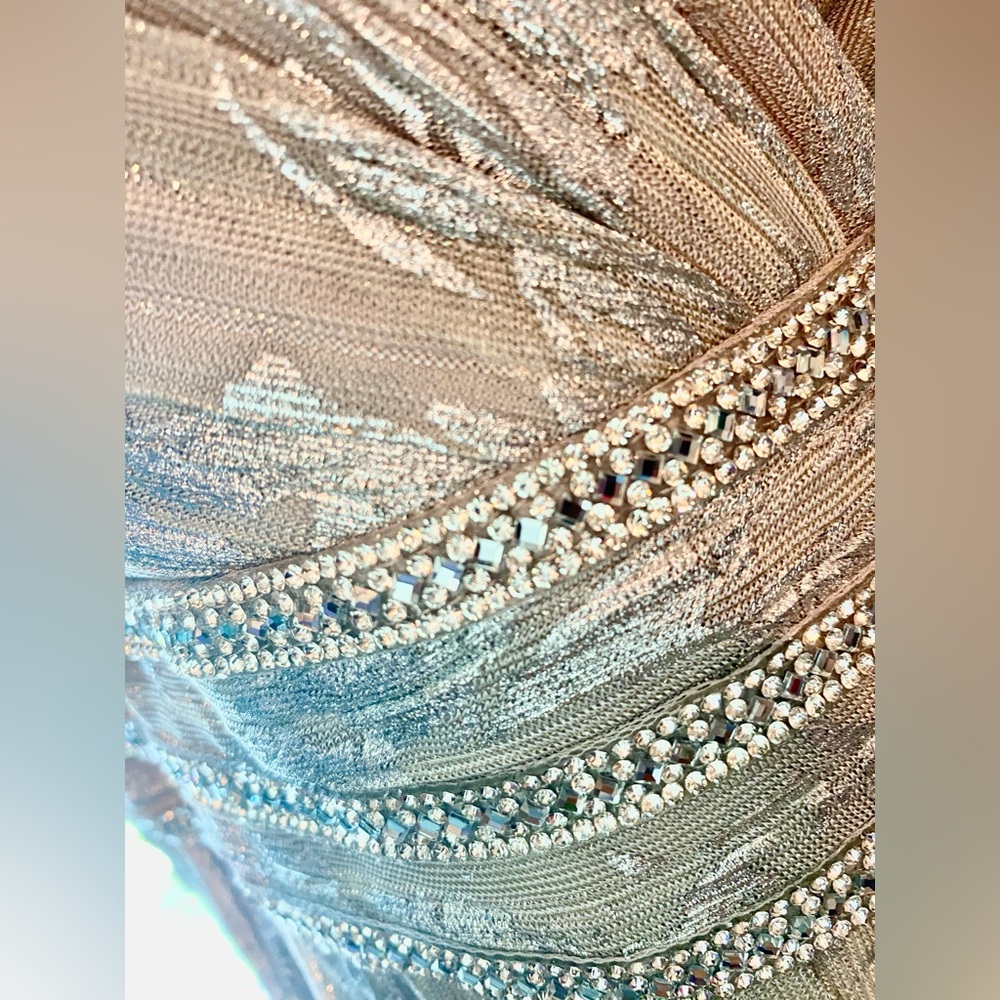 Champagne Gala/Prom Dress - Picture 8 of 9